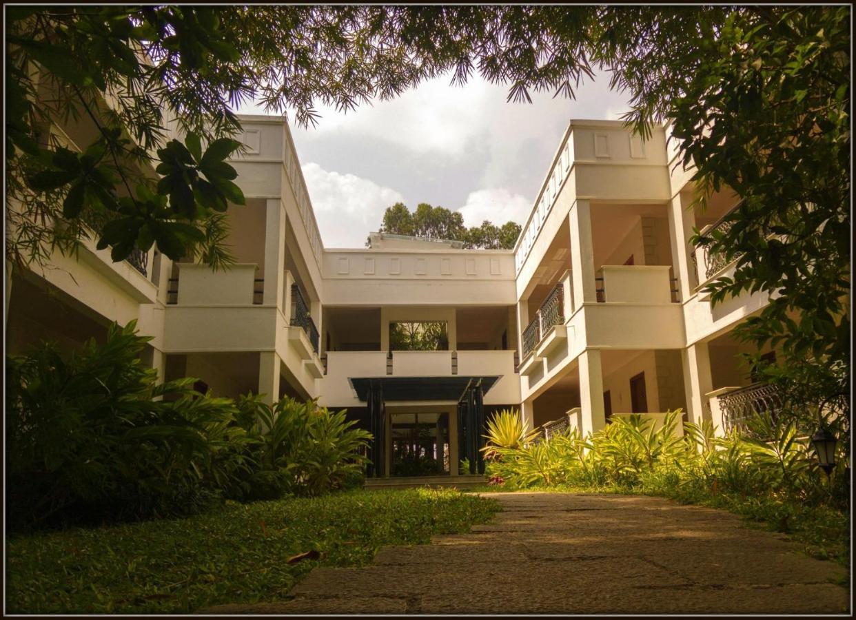 Club Mahindra Golden Landmark, Mysuru Exterior photo