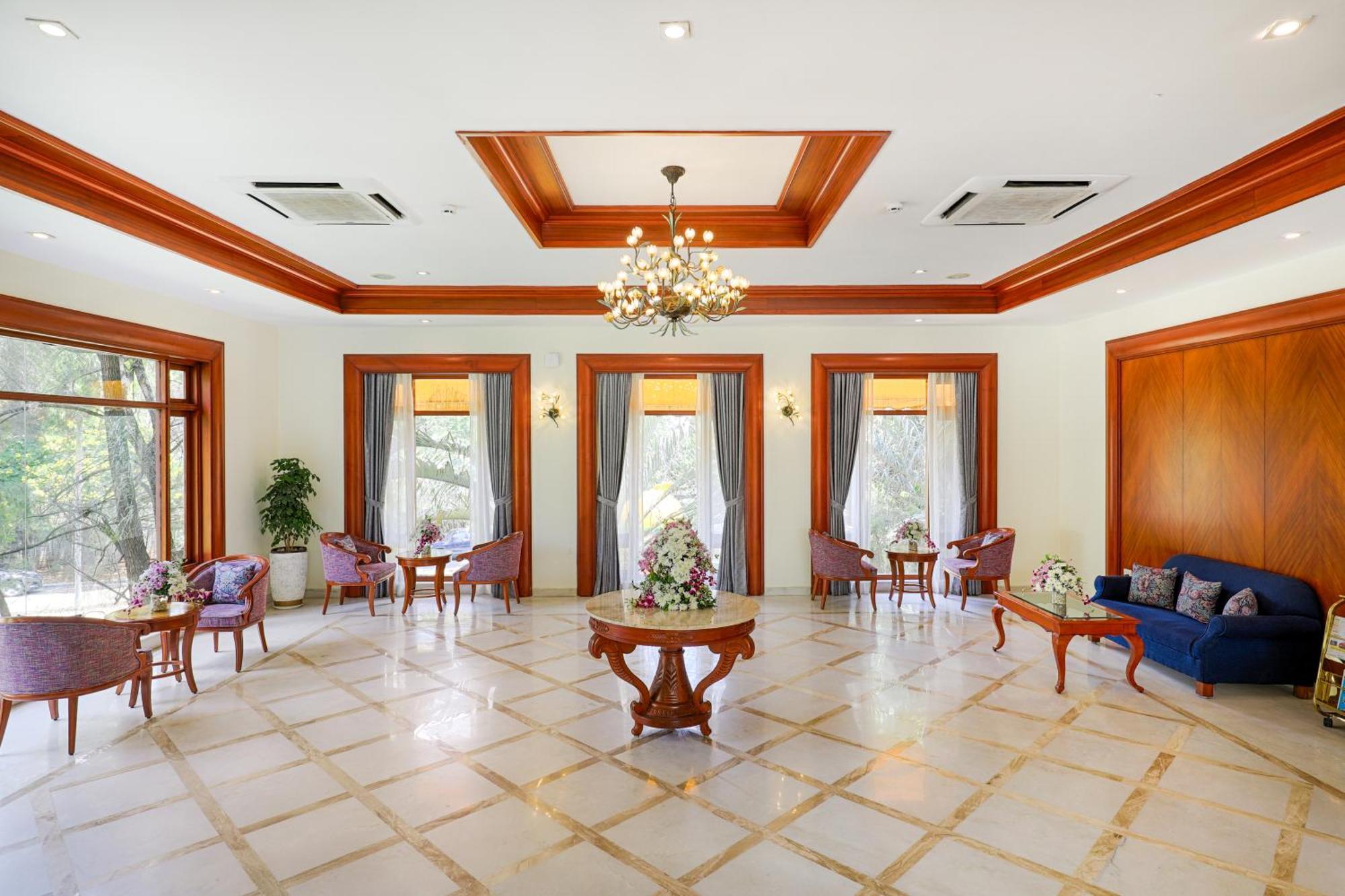 Club Mahindra Golden Landmark, Mysuru Exterior photo